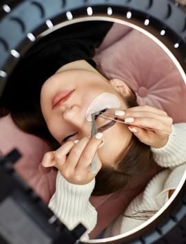 Eyelash Lifting